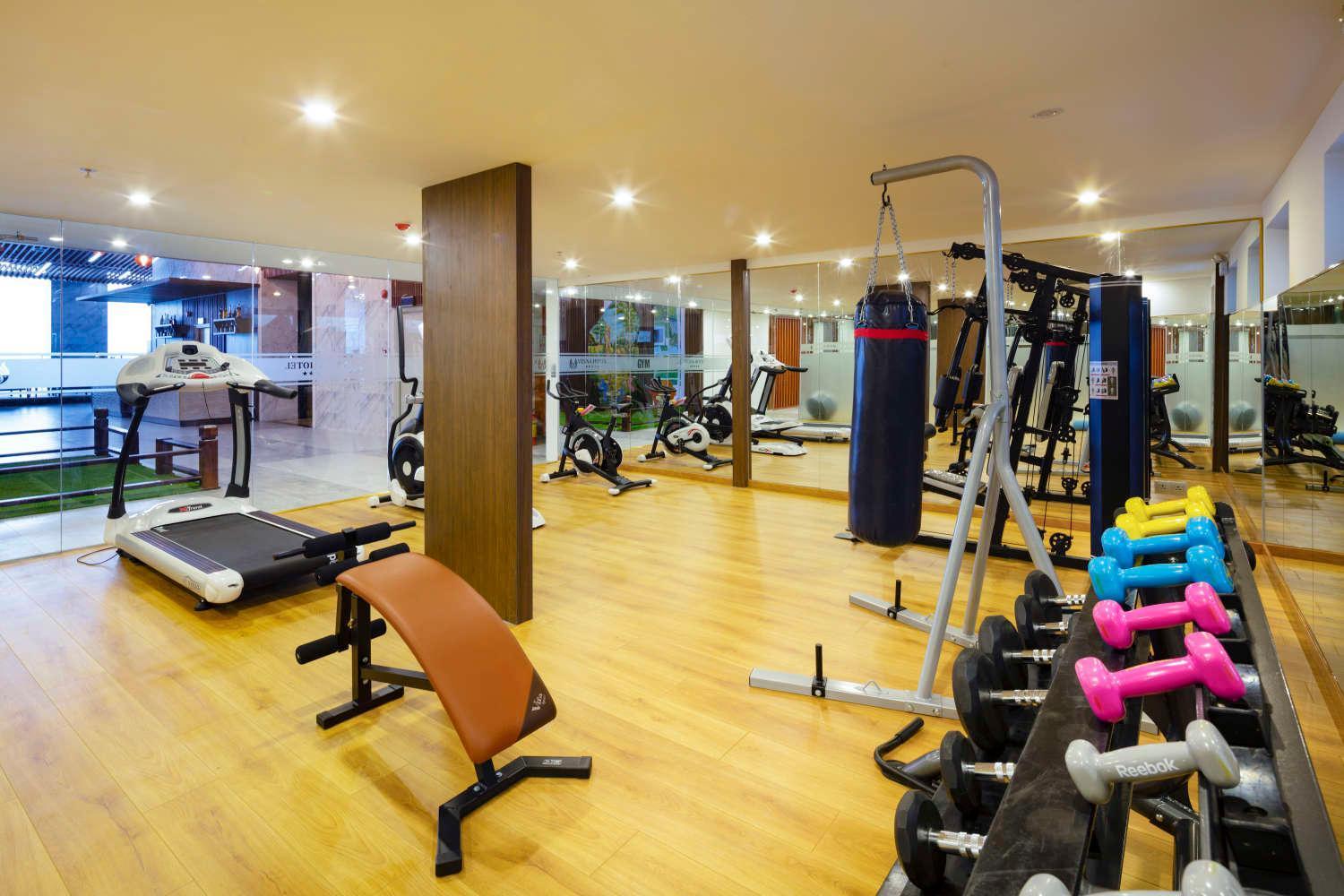Vesna Hotel Nha Trang Buitenkant foto