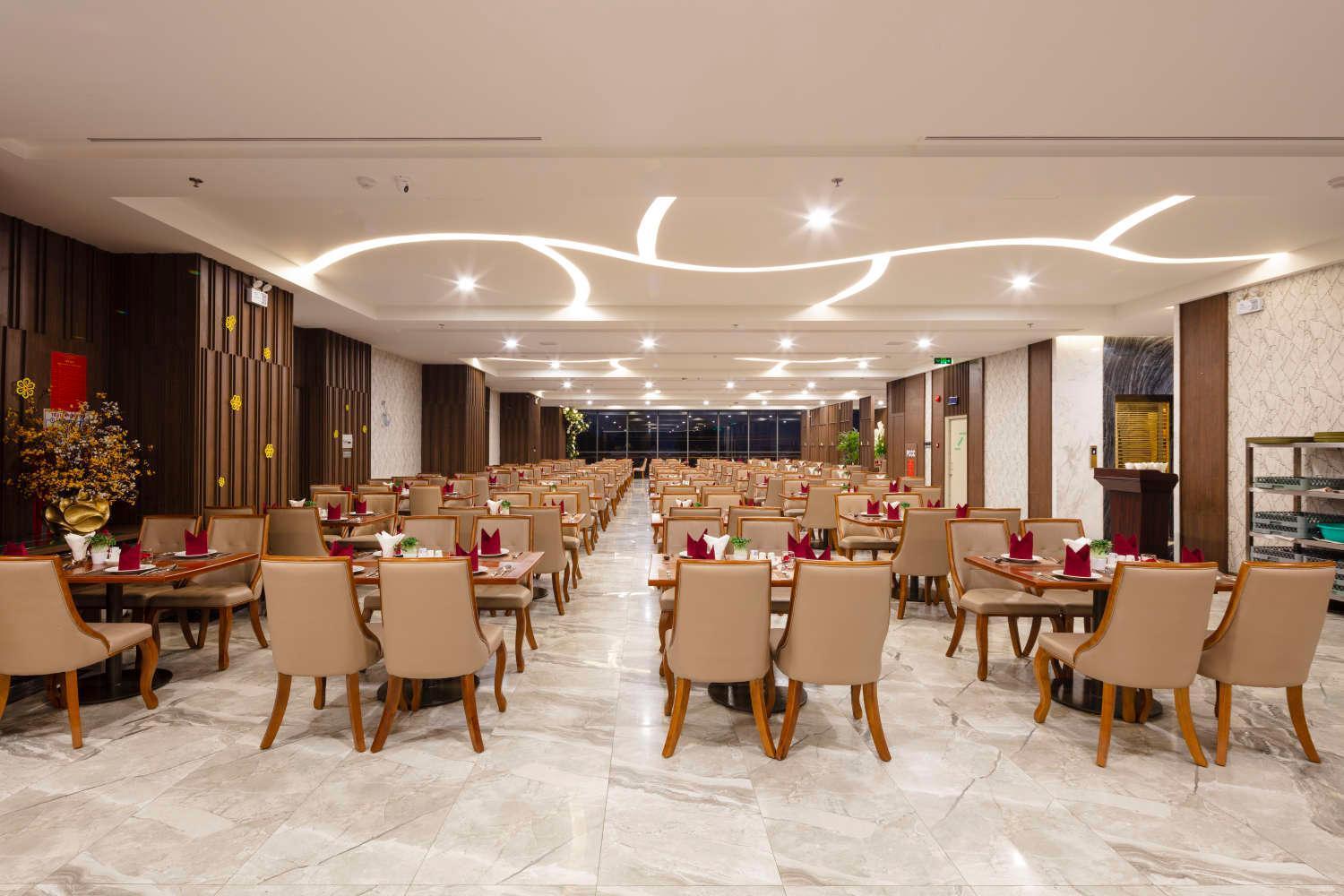 Vesna Hotel Nha Trang Buitenkant foto
