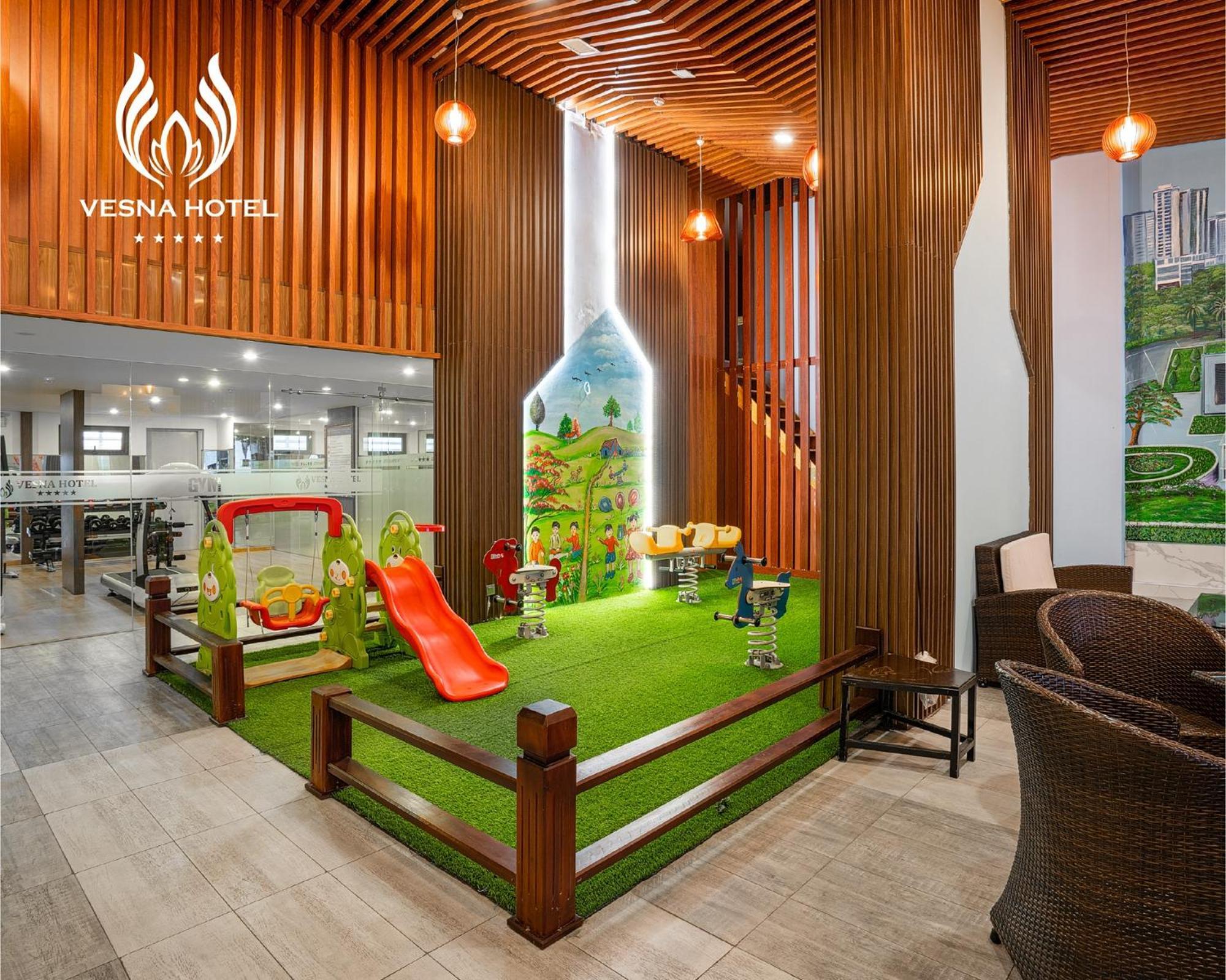 Vesna Hotel Nha Trang Buitenkant foto